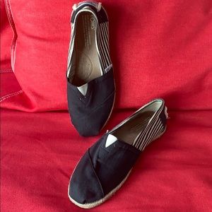 Toms Canvas slip-on woman shoes